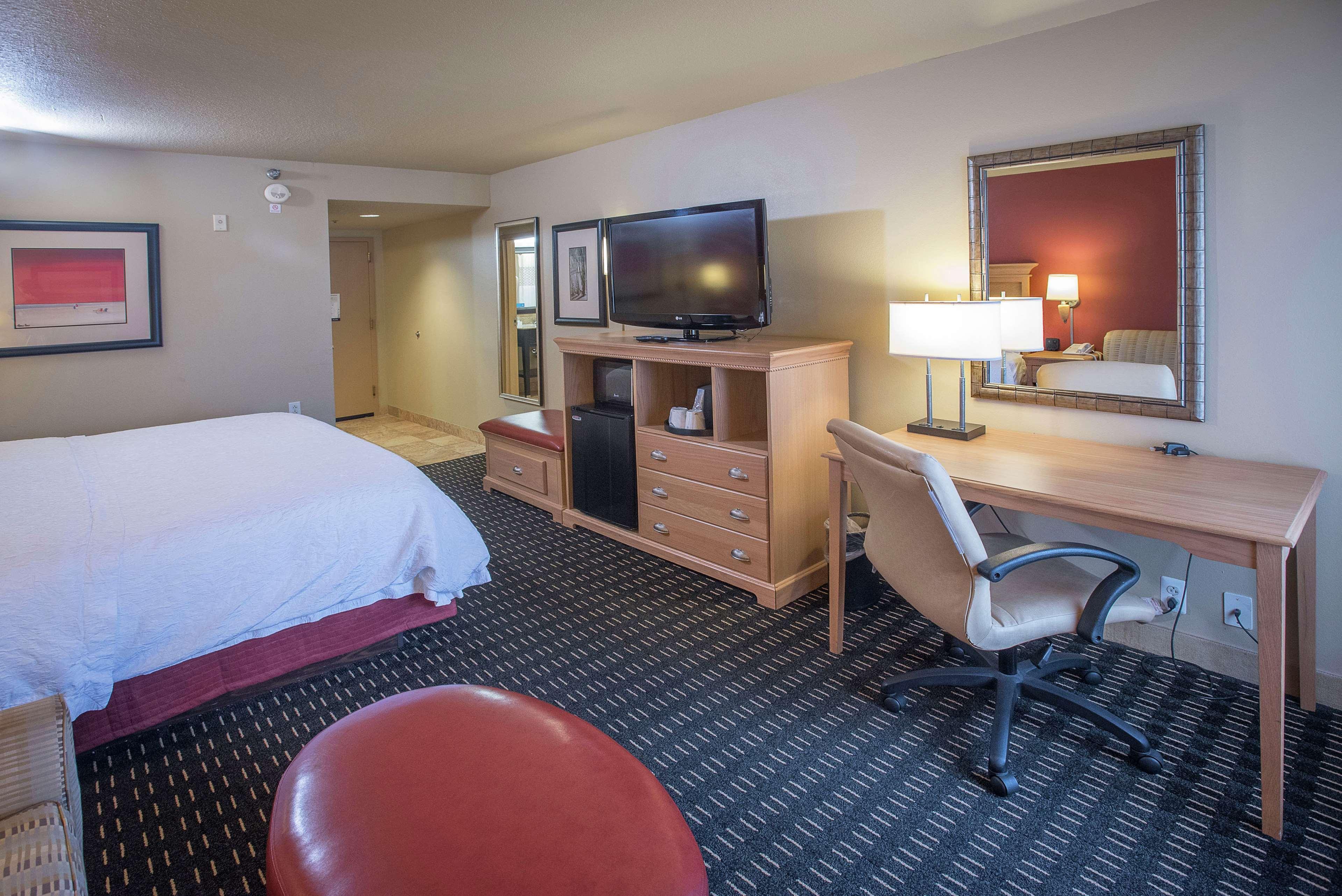 Hampton Inn Pensacola-Airport Exteriör bild